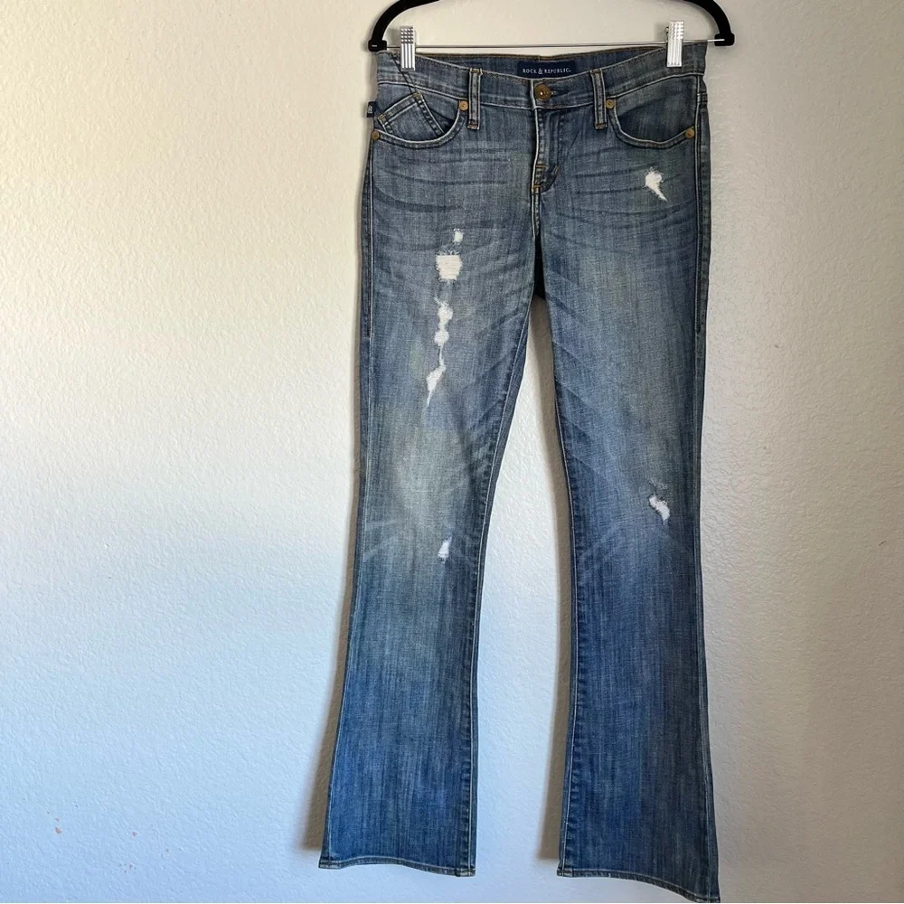 Rock & Republic Kasandra Bootcut Blue Distressed Jeans Low-Rise Pockets Stretch